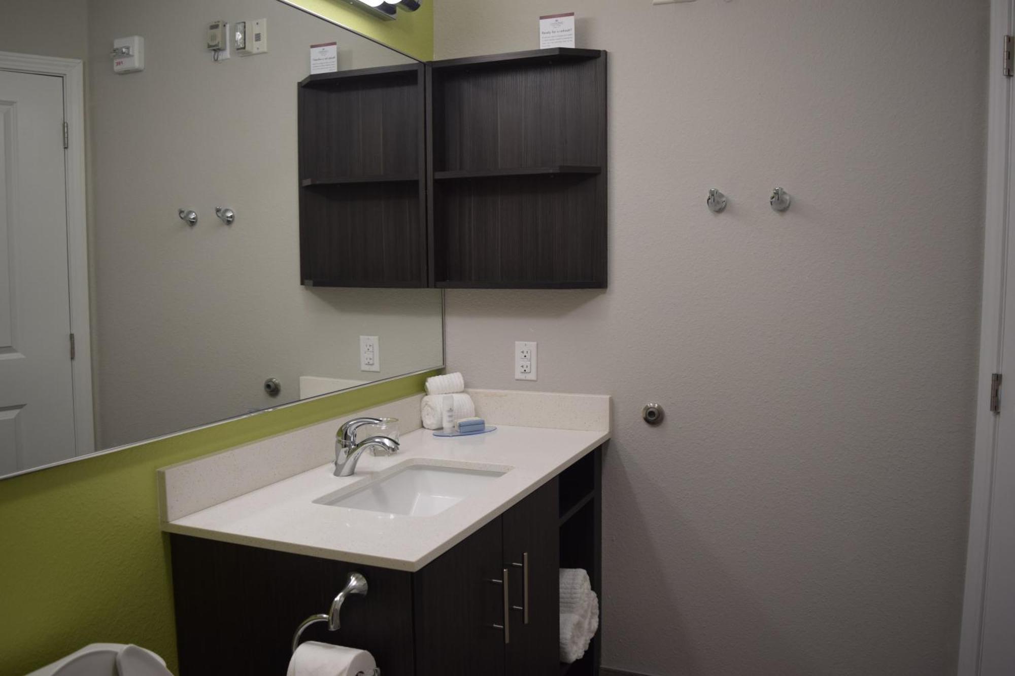 King Studio Suite