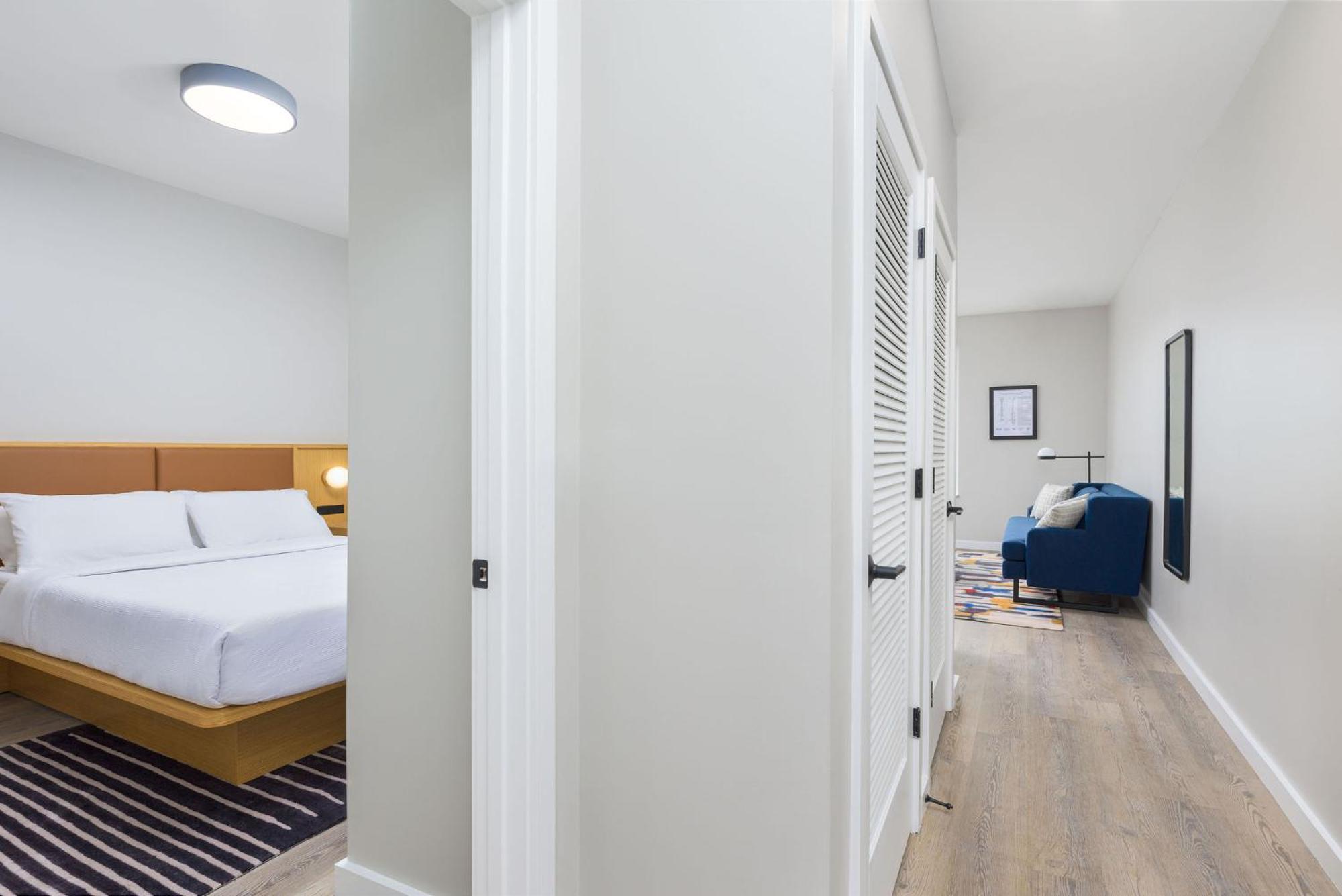 1 bedroom Suite