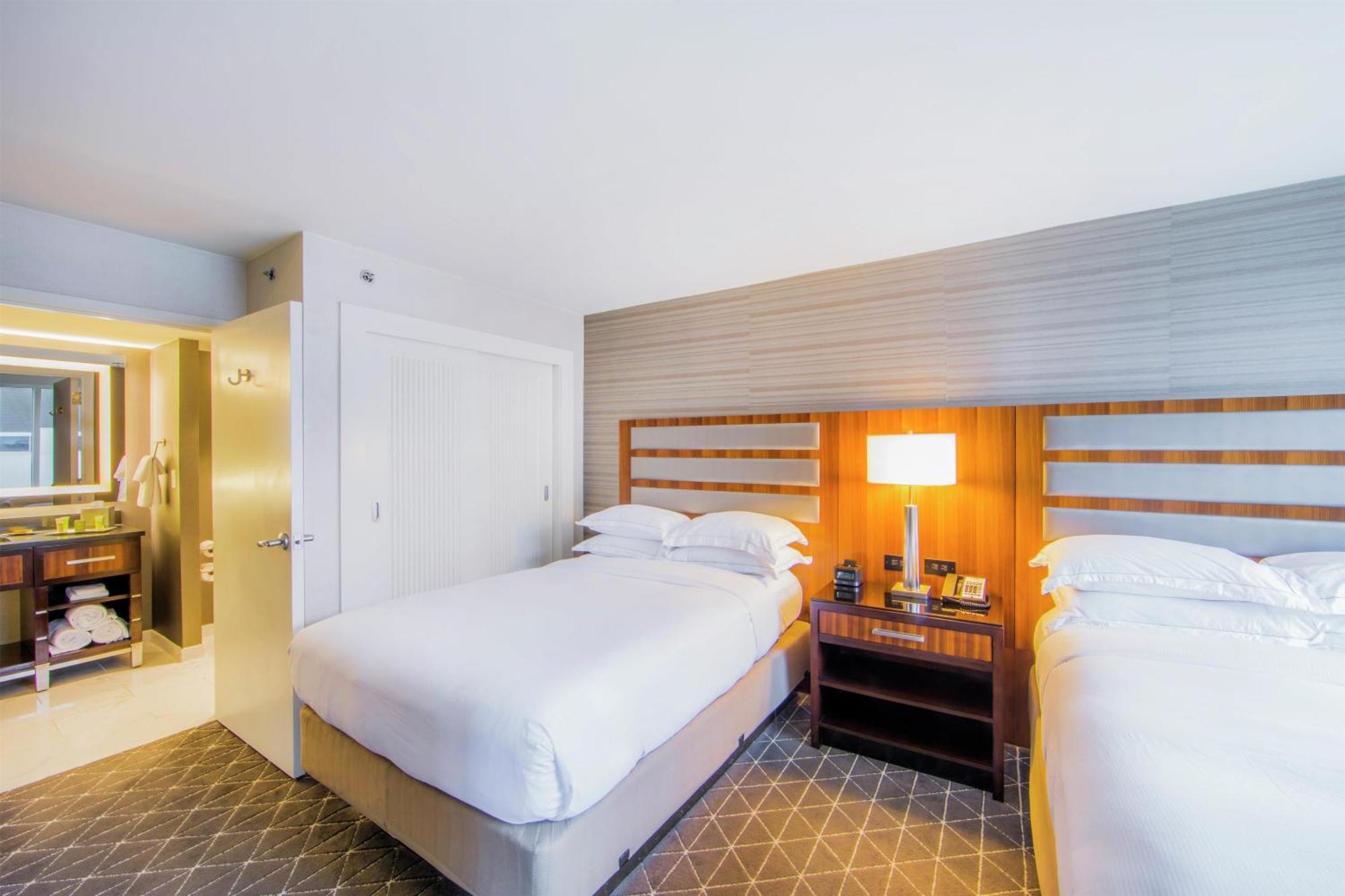 One-Bedroom Suite with Two Double Beds