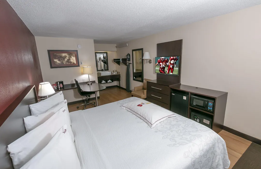 Red Roof Inn Plus Nashville South - Fairgrounds-1