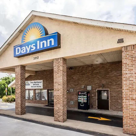 Days Inn By Wyndham Nashville N Opryland/Grand Ole Opry-3