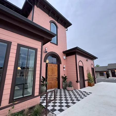 Salt Ranch Hotel-2