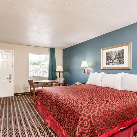 Days Inn By Wyndham Nashville N Opryland/Grand Ole Opry-2