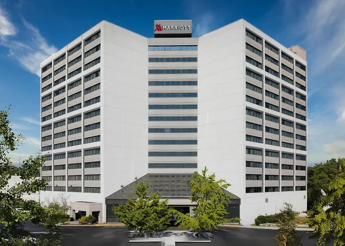 Nashville Pet Friendly HotelsAirport Marriott