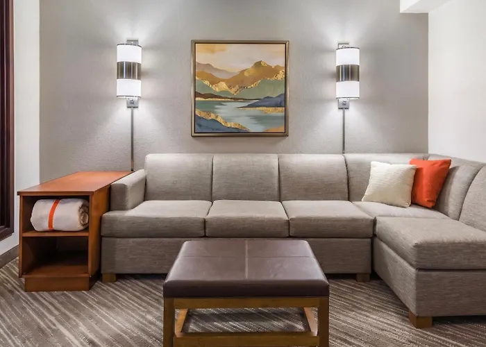 Bna Suites Nashville